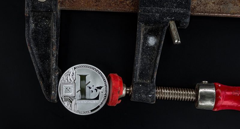 bank vs crypto 2026 - EuroTimes AI