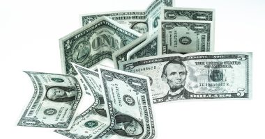 personal finance strategies for young adults - EuroTimes AI